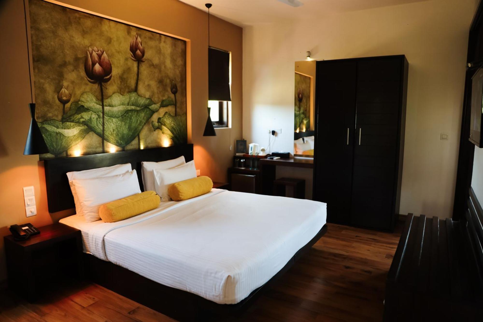 Deluxe Single Room Airport Pick-up OR Drop-off,1742971759:JPEG